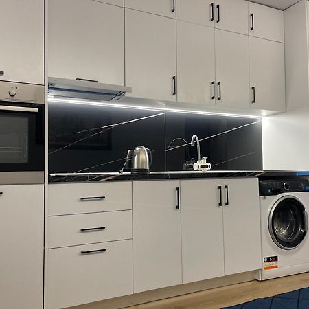 Am Luxury Apartment Tirana Extérieur photo