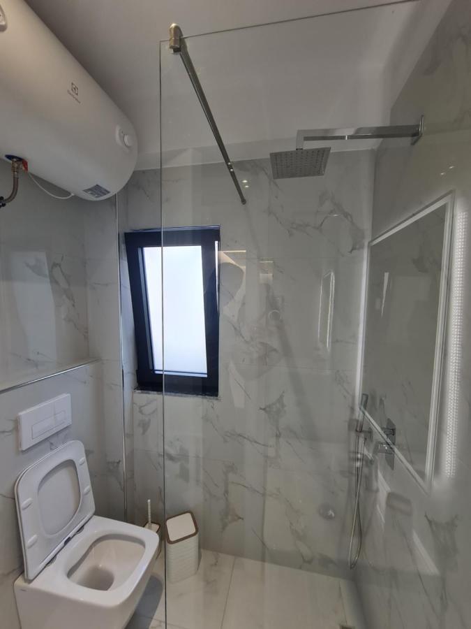 Am Luxury Apartment Tirana Extérieur photo