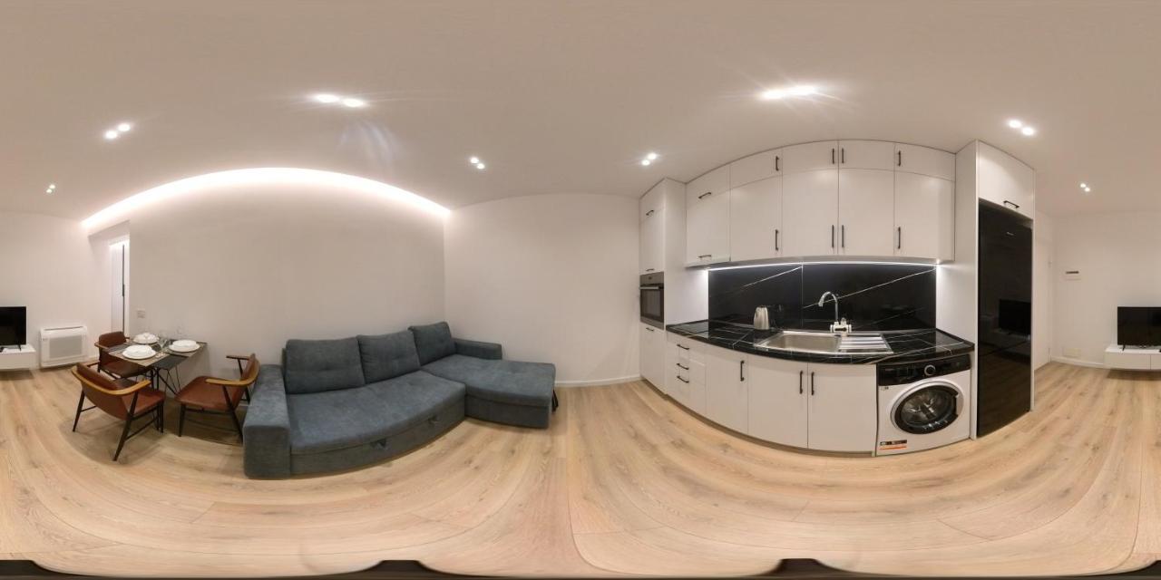Am Luxury Apartment Tirana Extérieur photo